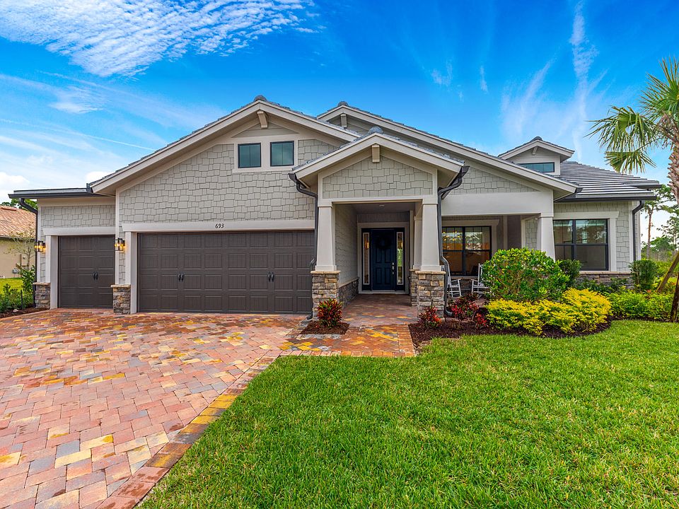 1st image of 693 SW Pristine Dr