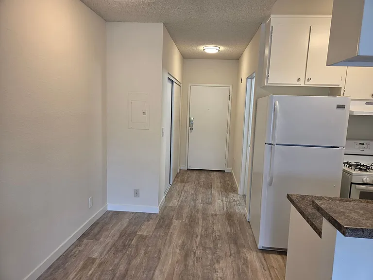 10075 Tujunga Canyon Blvd — Photo 9