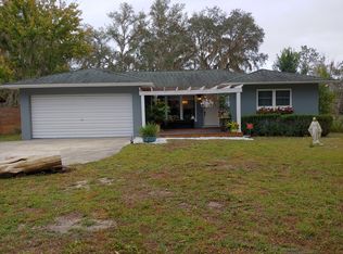 822 Lake Shore Ter, Interlachen, FL 32148