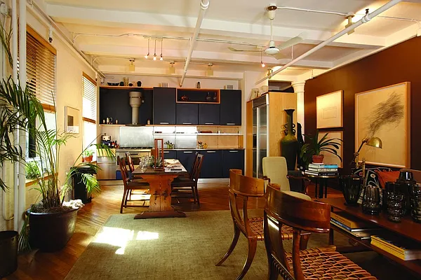 Sold by Stribling | media 12