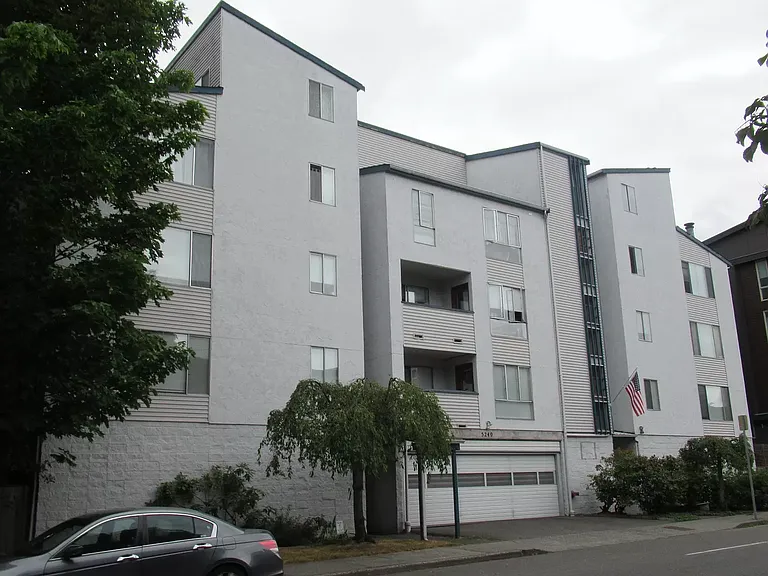 5240 15th Ave NE #306 — Photo 12