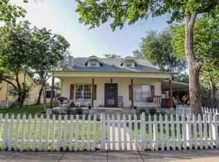 1516 Garfield St, Laredo, TX 78040