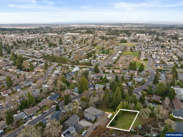 850 La Cresta Ct SE, Salem, OR 97306