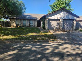 River Oaks Apartments, La Grange, TX 78945