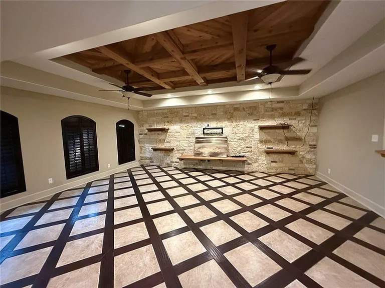 1596 Wildwood Trail Blvd — Photo 2