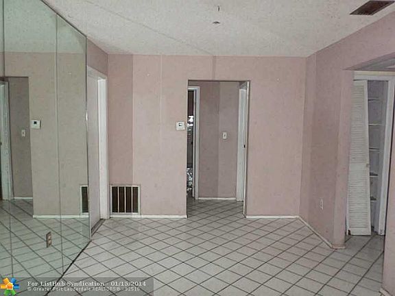 4th image of 8031 NW 21st Ct