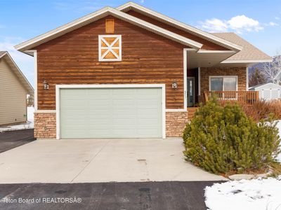 583 Country Club Way, Thayne, WY, 83127