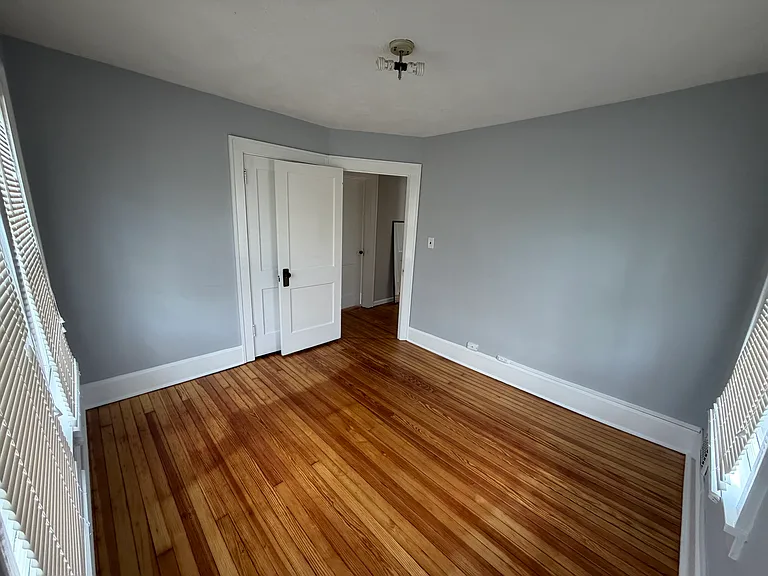 1447 Humbolt Ave — Photo 15