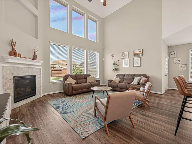 15707 Braemar Cove Dr — Photo 6