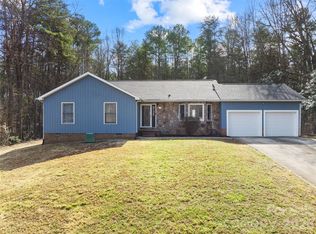 121 Rustic Way Ln, Mooresville, NC 28117