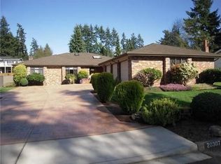 20307 92nd Ave W, Edmonds, WA 98020