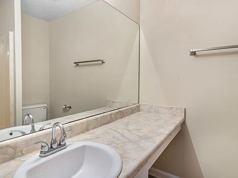 6124 Dana Ct — Photo 11