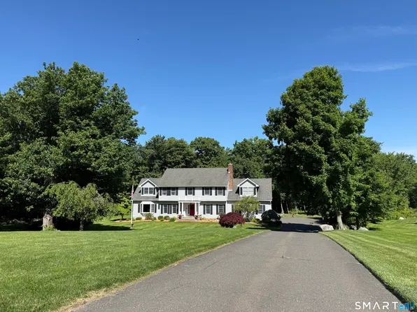 7 Huntington Lane, New Fairfield, CT 06812