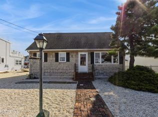 121 Montclair Rd N, Barnegat, NJ 08005