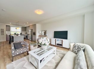 16561 17a Ave #109, Surrey, BC V3Z0T3