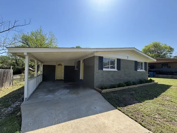 7 Sunnydale Dr, Little Rock, AR 72209