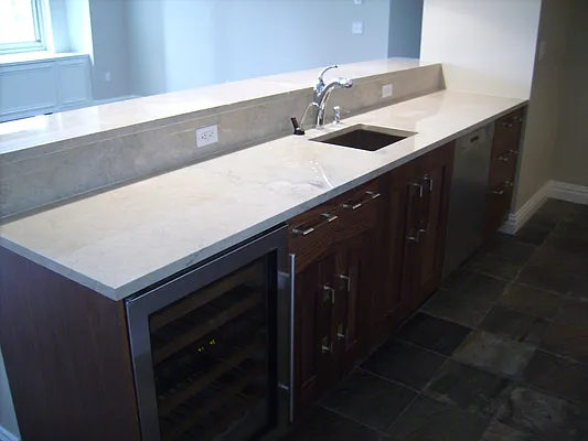 Rented by Metro Realty NY Inc | media 40