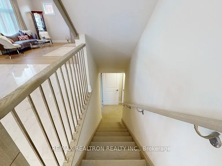 41 John Dallimore Dr — Photo 33