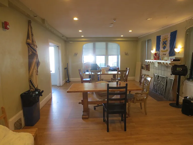 2534 Warring St #1 — Photo 6