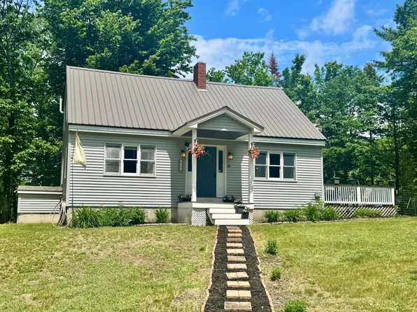 30 Reservoir Road, Paris, ME 04281