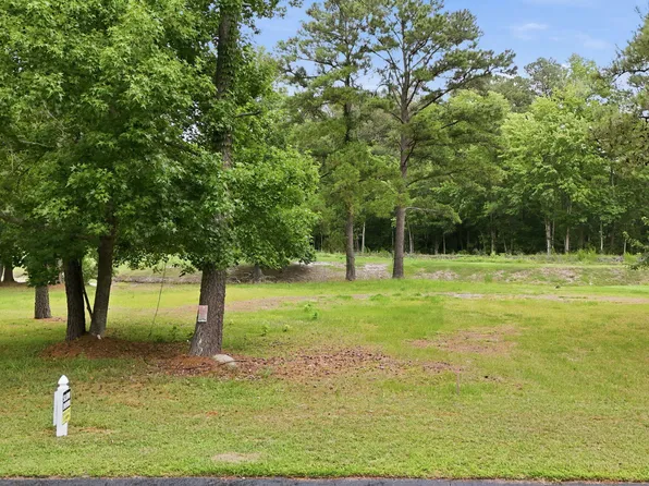 106 Cedar Tree Lane SW, Calabash, NC 28467