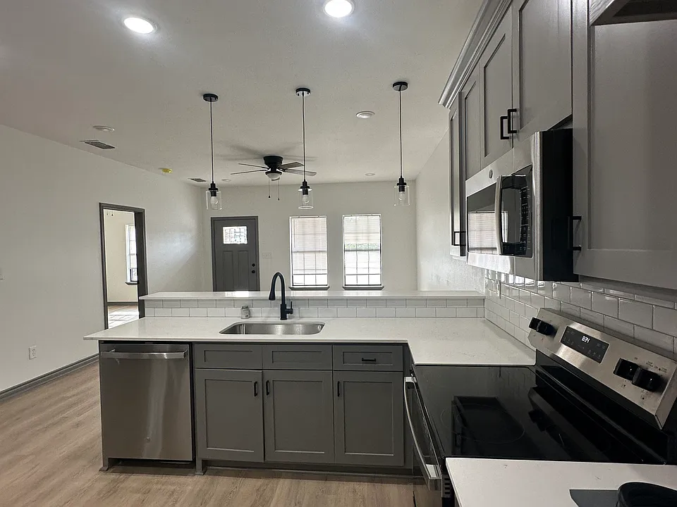 9887 County Road 35 #2