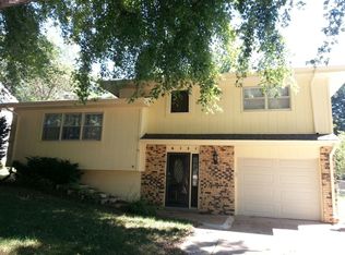 6121 S 151st Ave, Omaha, NE 68137