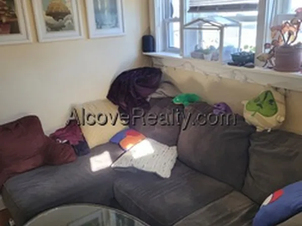 (undisclosed Address), Somerville, MA 02144