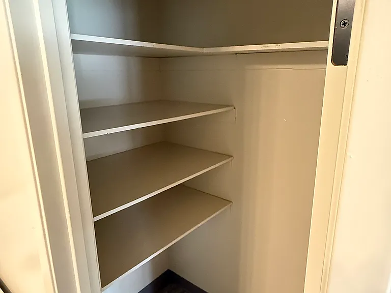 Fernmar Apartments — Photo 10