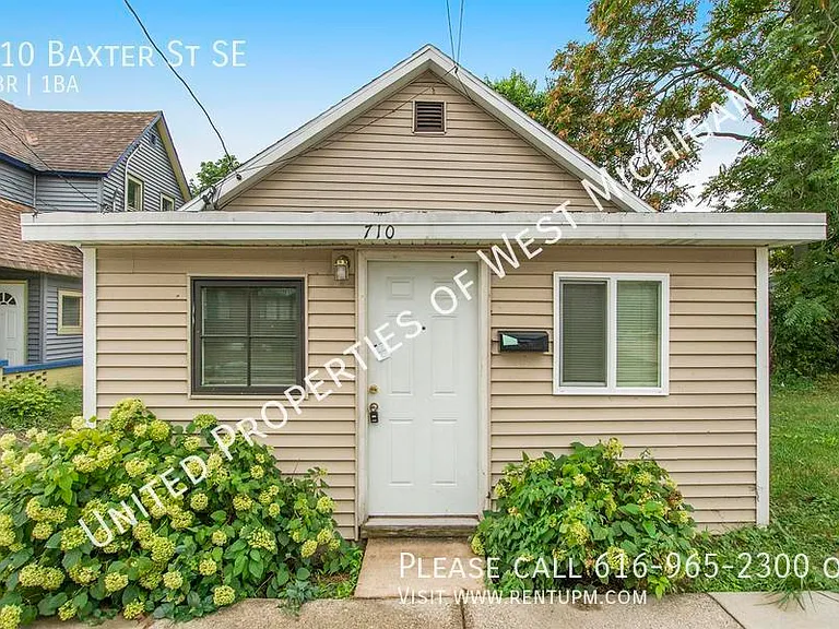 710 Baxter St SE — Photo 1