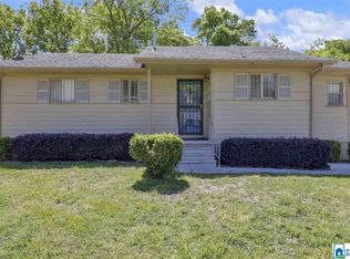 17 Spring Haven Cir SW, Birmingham, AL 35211