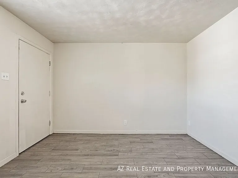 829 N 4th Ave #12 — Photo 11