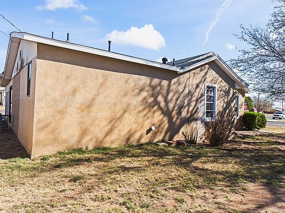 5th image of 200 SW 8th St