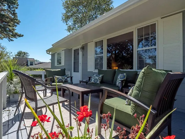 6 Hoyt Pl — Photo 10