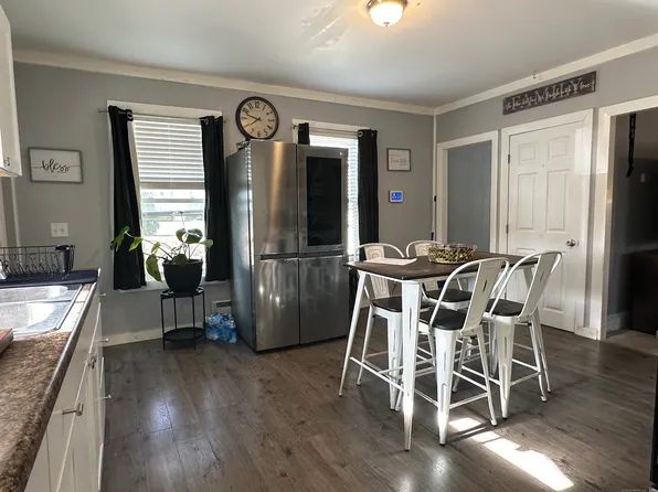 27 High Street, Plainfield, CT 06354