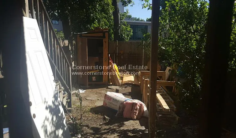 Fort Ave — Photo 12