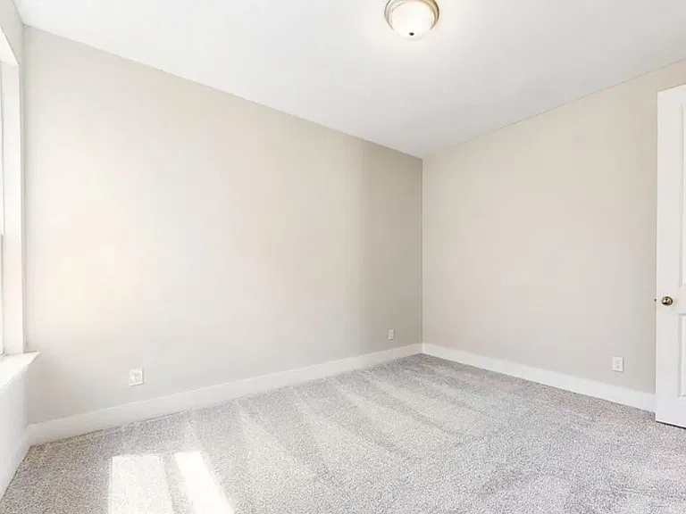 1432 Lawnview Dr — Photo 33