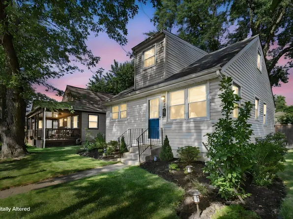 826 McClain Rd, Columbus, OH 43212