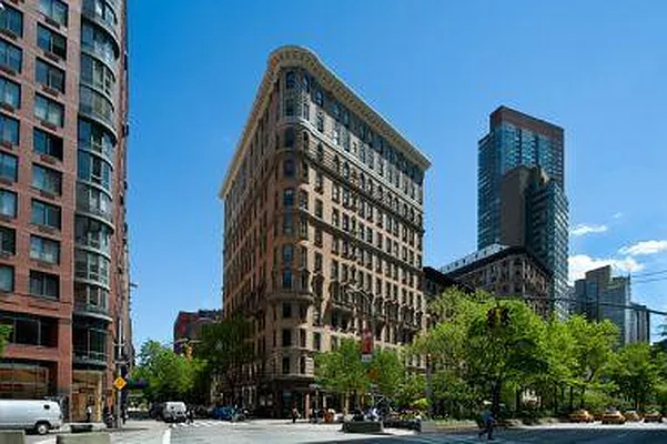 Rented by Keller Williams NYC | media 20
