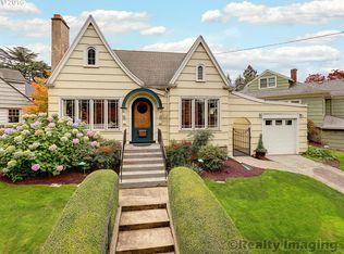 4152 NE Multnomah St, Portland, OR 97232