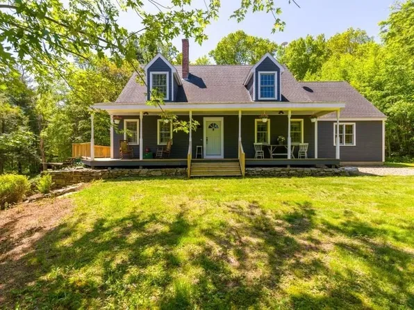 59 Wales Rd, Holland, MA 01521