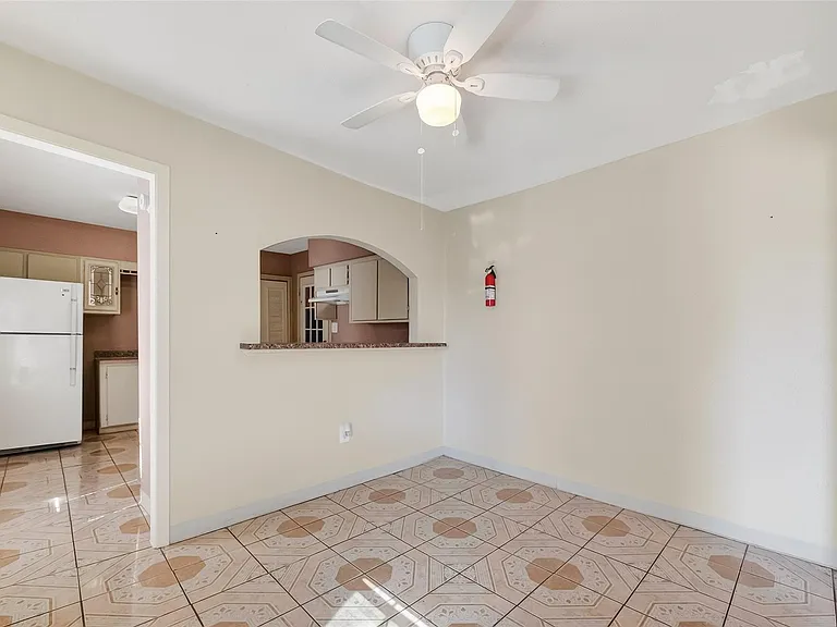 968 Garapan St — Photo 12