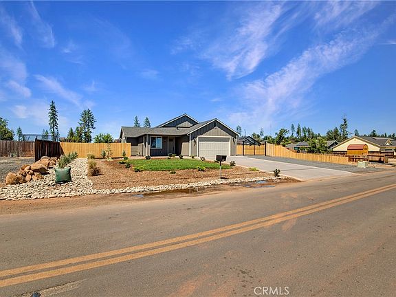 4th image of 613 Castle Dr