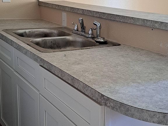 Kitchen sink