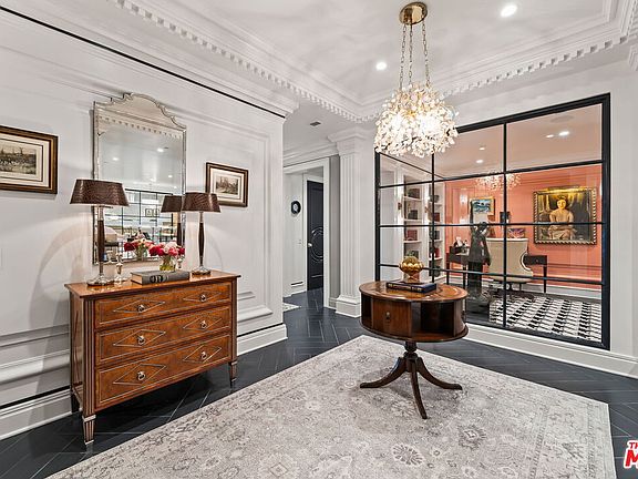 4th image of 10375 Wilshire Blvd #9HK