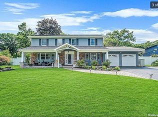 6 Jacqueline Ct, Port Jefferson Station, NY 11776