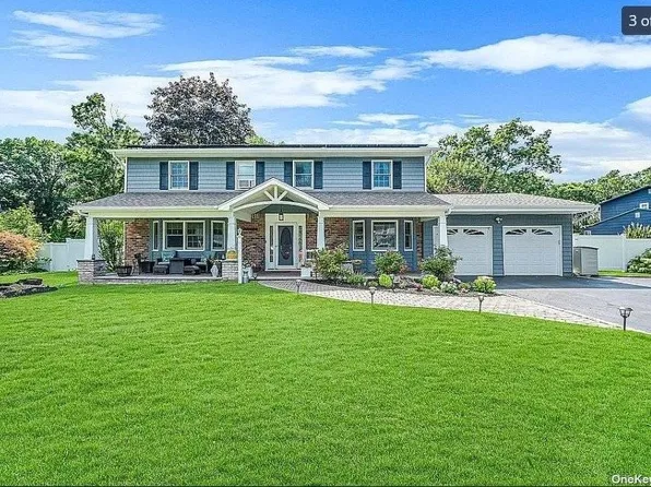 6 Jacqueline Ct, Port Jefferson Station, NY 11776