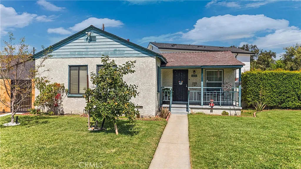 2 bed, 794 sqft, $2,500 — Photo 3