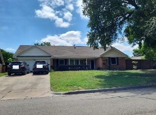 6069 Wrigley Way, Fort Worth, TX 76133