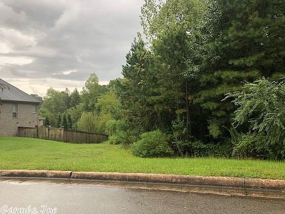 2nd image of 103 Chelle Ln